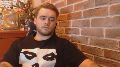 Hugo online show from 01.12.25