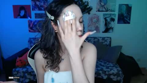 Snapshot of hugomin chatting on 01.16.26 HugoMin online show from 01.16.26