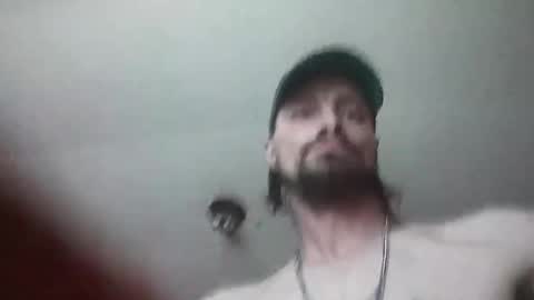Snapshot of hume420 chatting on 01.27.25 hume420 online show from 01.27.25