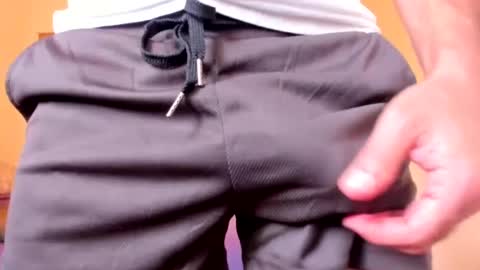 Snapshot of hung_dude_19 chatting on 09.21.25 Jackson Woods online show from 09.21.25