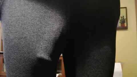 Big uncut cock dripping online show from 02.04.25