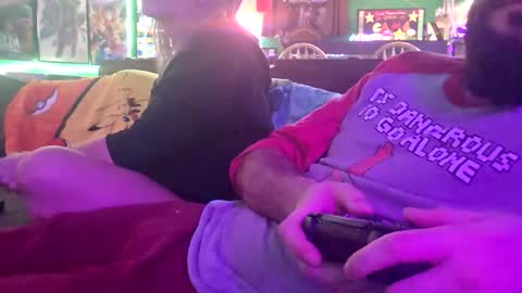 Hunganduncut online show from 04.17.26