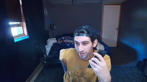 Snapshot of hungbidad666 chatting on 12.08.24 FootLover online show from 12.08.24