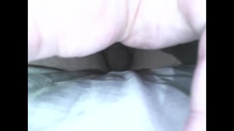 Snapshot of hunggngirthy chatting on 10.19.25 HungNGirthy online show from 10.19.25