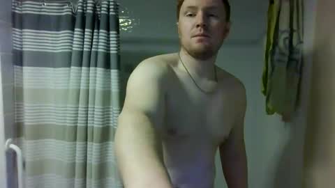 Snapshot of hungnhard76 chatting on 05.18.26 hungnhard76 online show from 05.18.26