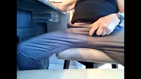 hungryluver online show from 04.14.26