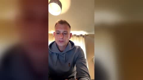 Snapshot of hungteasex chatting on 04.13.26 HungTeaseX online show from 04.13.26