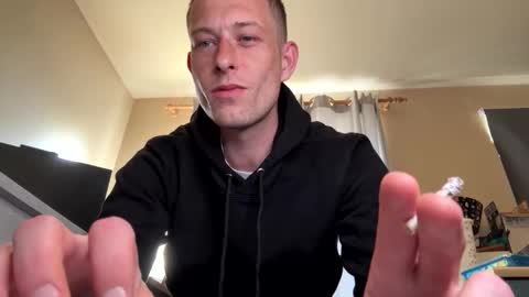 Snapshot of hungteasex chatting on 04.23.26 HungTeaseX online show from 04.23.26