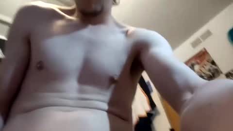 Snapshot of hungtxcock92 chatting on 02.15.25 hungtxcock92 online show from 02.15.25