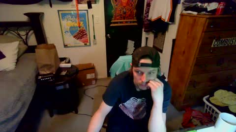 Snapshot of hungtxcock92 chatting on 02.23.25 hungtxcock92 online show from 02.23.25