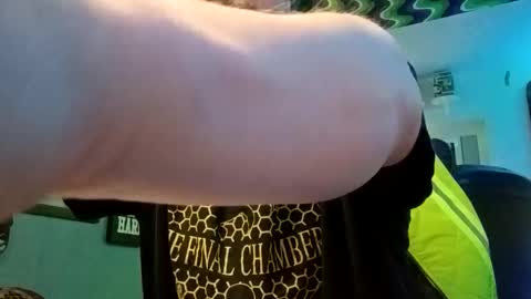 Snapshot of hungtxcock92 chatting on 11.26.25 hungtxcock92 online show from 11.26.25