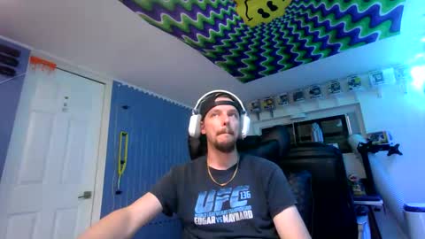 Snapshot of hungtxcock92 chatting on 03.25.26 hungtxcock92 online show from 03.25.26