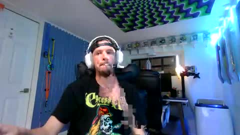 Snapshot of hungtxcock92 chatting on 04.16.26 hungtxcock92 online show from 04.16.26