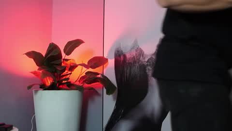 hunk_ryan online show from 09.30.25