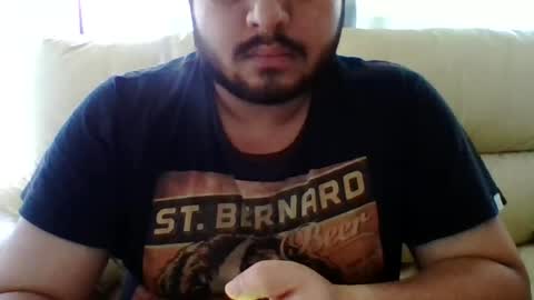 Snapshot of hunkchubby chatting on 06.25.26 chubbyBubby online show from 06.25.26