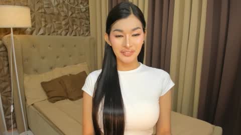 Snapshot of hunkhomerontop chatting on 11.03.25 hunkhomerontop online show from 11.03.25