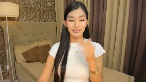 Snapshot of hunkhomerontop chatting on 11.08.25 hunkhomerontop online show from 11.08.25