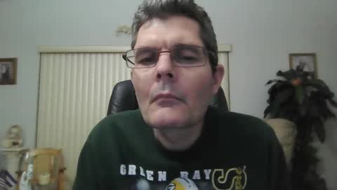 Snapshot of hunkmasclefad458 chatting on 02.17.25 hunkmasclefad458 online show from 02.17.25