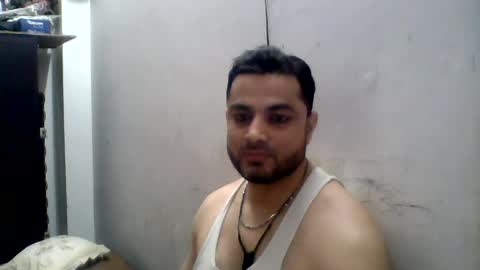 Snapshot of hunkster102 chatting on 04.26.26 hunkster102 online show from 04.26.26