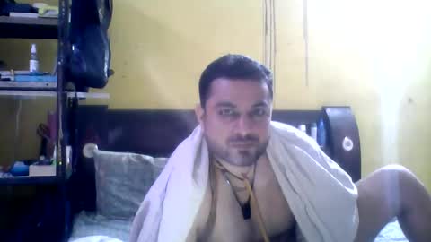 Snapshot of hunkster102 chatting on 04.29.26 hunkster102 online show from 04.29.26