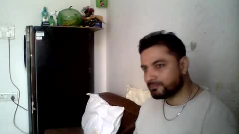 Snapshot of hunkster102 chatting on 05.24.26 hunkster102 online show from 05.24.26