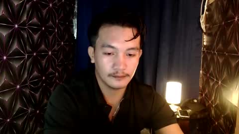 hunkylloyd online show from 12.10.24