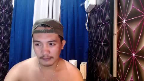 hunkylloyd online show from 12.16.24