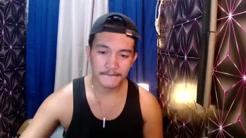 hunkylloyd online show from 12.23.24