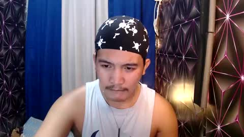 hunkylloyd online show from 12.24.24