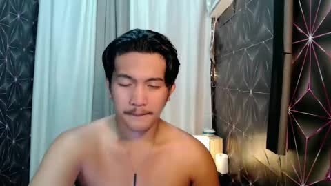 hunkylloyd online show from 02.10.25