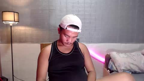 hunkylloyd online show from 02.24.26