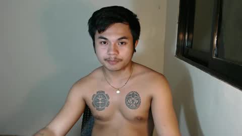 hunkyzeus online show from 01.04.25