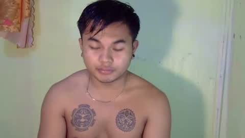 hunkyzeus online show from 10.22.25