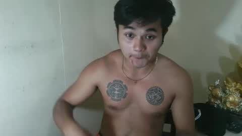 hunkyzeus online show from 12.20.25