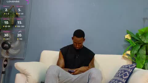 Hunter  online show from 09.20.25