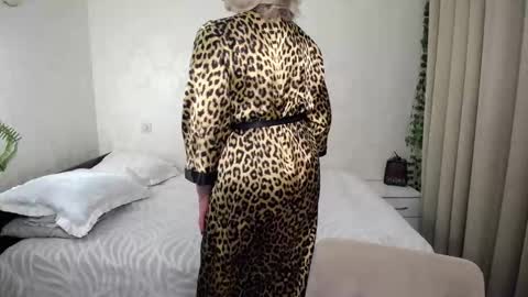 Irena online show from 01.16.26