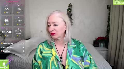 Snapshot of hunters_woman chatting on 04.20.26 Irena online show from 04.20.26