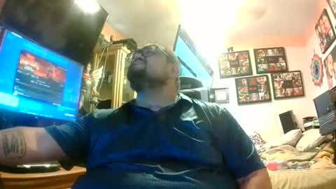 Snapshot of hvactechgilbertv chatting on 04.04.26 hvactechgilbertv online show from 04.04.26