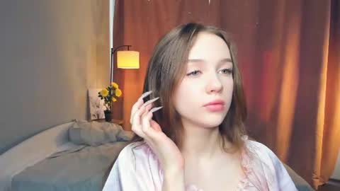 Snapshot of hwadwellingham chatting on 06.13.26 Lily online show from 06.13.26