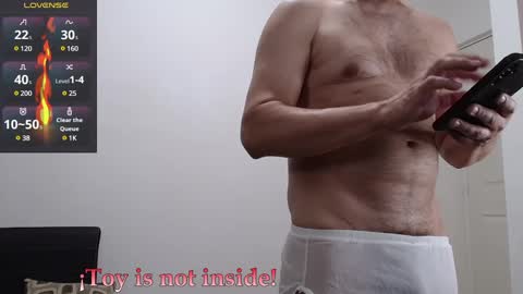 Snapshot of hxmister chatting on 03.04.25 Andrew online show from 03.04.25