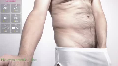 Snapshot of hxmister chatting on 10.22.25 Andrew online show from 10.22.25