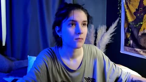 Snapshot of hyeon_jin chatting on 02.10.25 Hyeon Jin online show from 02.10.25