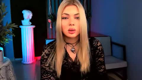 Snapshot of hyileyclark chatting on 02.10.26 hyileyclark online show from 02.10.26