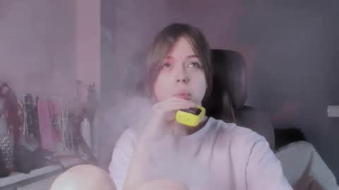 Miley. PVT open i have extra prices on nude show  online show from 01.09.26