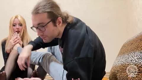 hyperfixation online show from 11.09.25