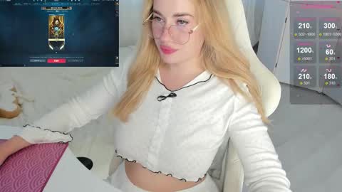 HiI am  EvaPVT is open  online show from 09.23.25