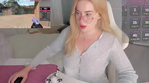 HiI am  EvaPVT is open  online show from 03.09.26