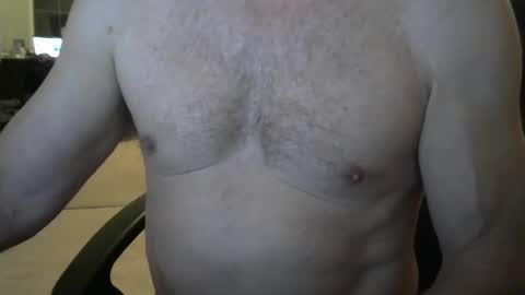 Snapshot of i_was_a_shy_dad chatting on 03.12.25 i_was_a_shy_dad online show from 03.12.25