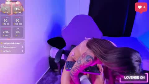 Snapshot of iam_angeel chatting on 09.19.25 Angel 3 online show from 09.19.25