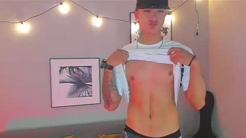 Light online show from 06.19.26